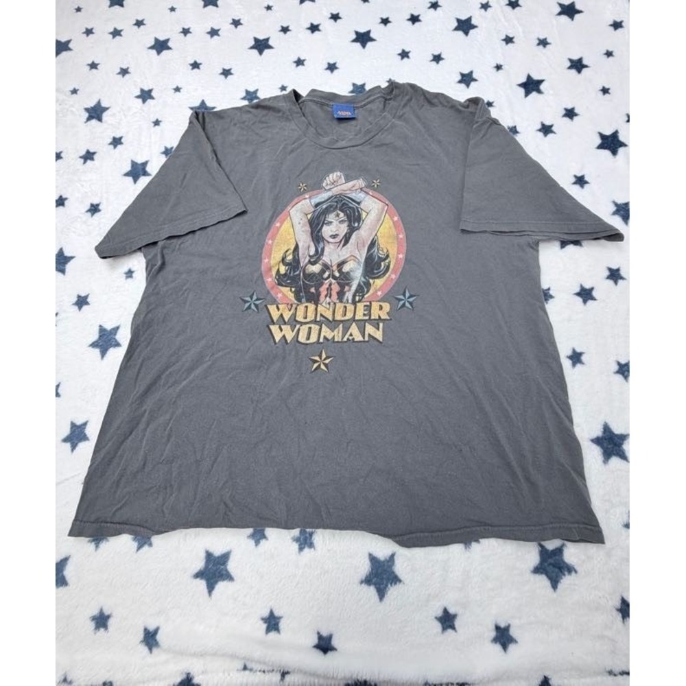 Wonder Woman T Shirt Mens Gray Justice League DC Comics Graphic Tee
